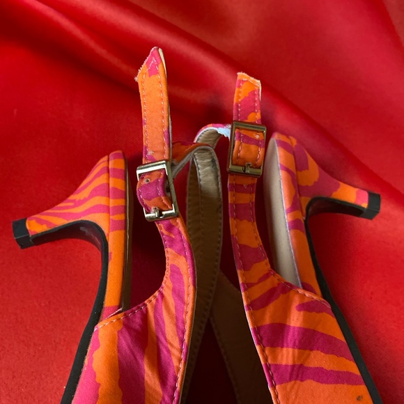 Vibrant Pink and Orange 7.5 Women's Slingback Heels - Picture 6 of 7